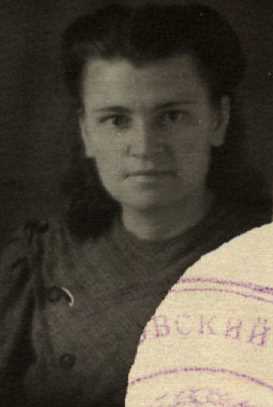 Мазур (Логовская) Ульяна Семеновна