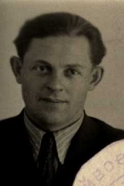 Слесарев Василий Васильевич