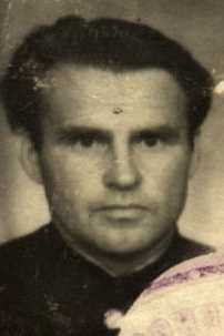 Власов Петр Яковлевич