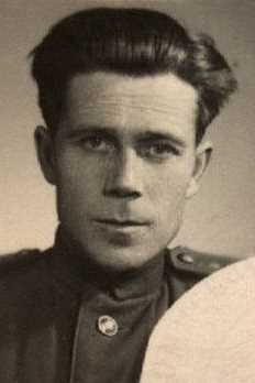 Власов Максим Никифорович