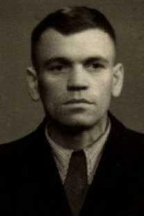 Петров Аркадий Александрович