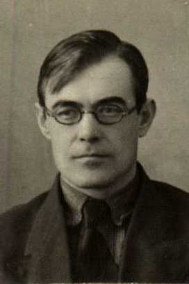 Пономарев|Понамарев Михаил|Михайл Михайлович|Михаелович