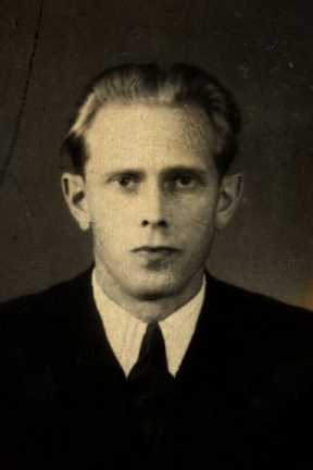 Лангель Леопольд Тынович|Тынувич