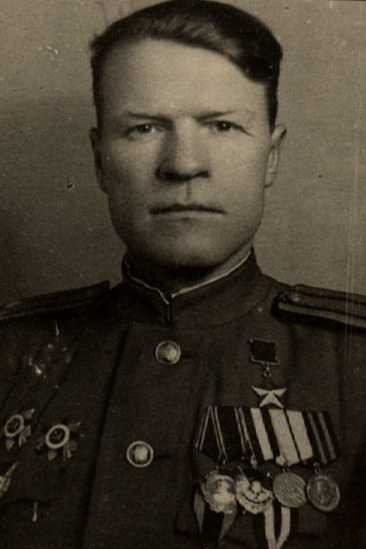 Антонов Илья Семенович