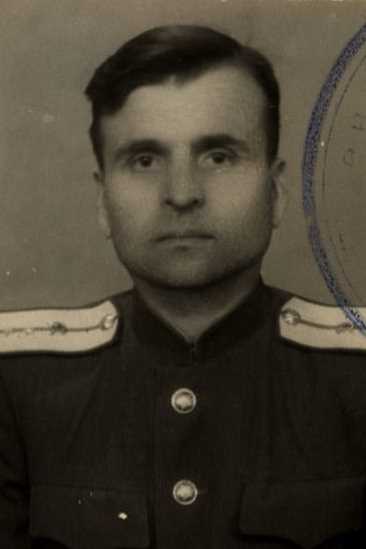 Попов Максим Александрович