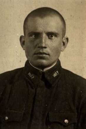 Скорик Иван Никифорович