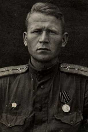 Попов Александр Михайлович