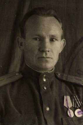 Петров Алексей Яковлевич