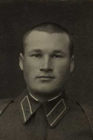 Мезенцев Василий Семенович