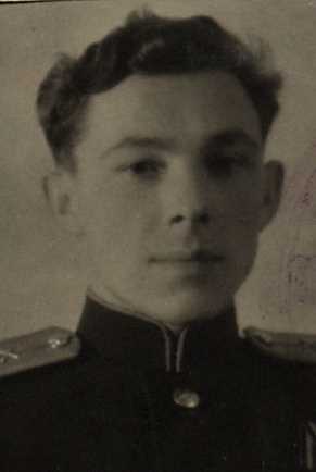 Иванюженко Валентин Иванович