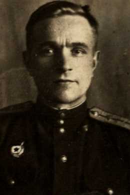 Жданов Иван Иванович