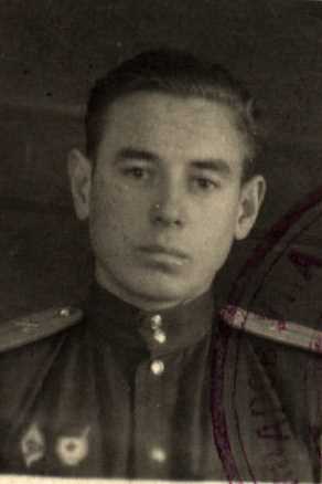 Исаков Юрий Павлович