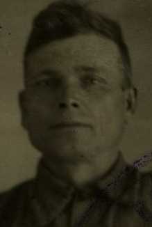 Новокрещенов Иван Григорьевич