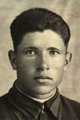 Непочатых Алексей Евлакиев.