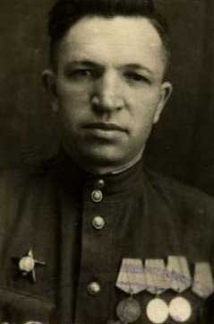 Овчинников Дмитрий Михайлович