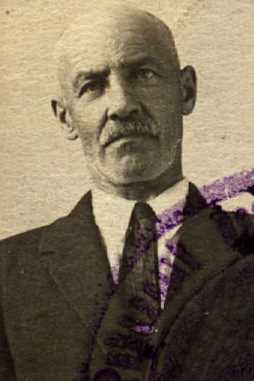 Заверячев Сергей Михаилович (Михайлович)