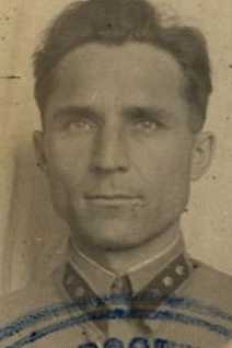 Сухарев Иван Яковлевич