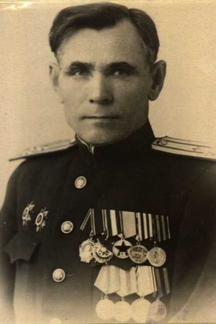 Степанов Александр Степанович