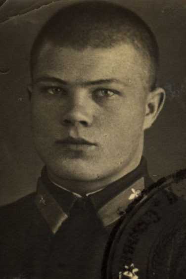 Сухарев Василий Васильевич