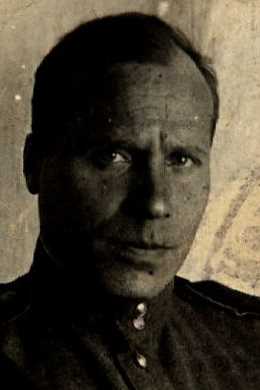 Толстов Владимир Михайлович