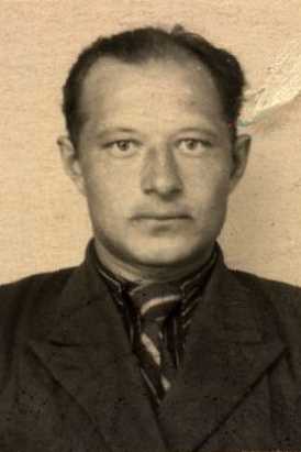Топоров Виктор Алексеевич