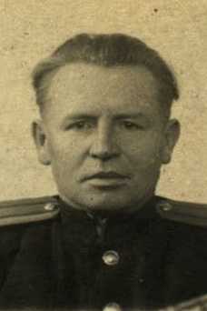 Лисин Макар Григорьевич