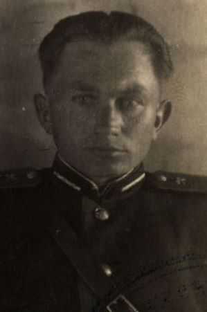 Пахарев Алексей Дорофеевич