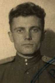 Плужник Матвей Григорьевич