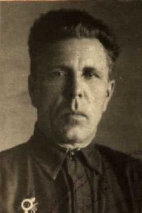 Офицеров Максим Моисеевич
