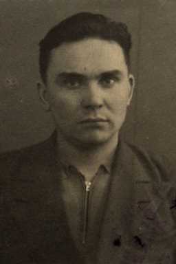 Бобров Юрий Харитонович