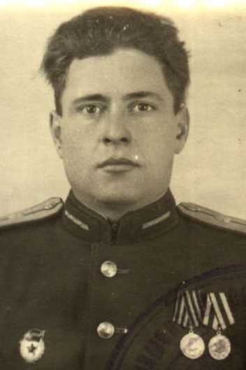 Чернышов Виктор Иванович