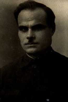 Фролов Георгий Максимович