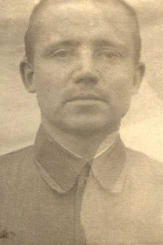 Петров Илья Иванович