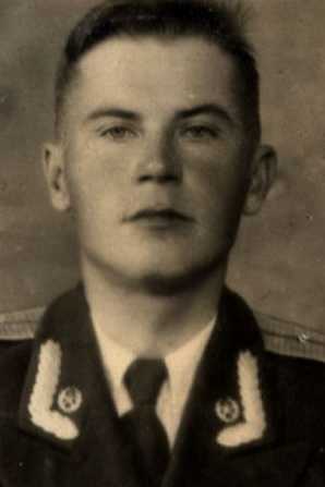 Стулов Валентин Андреевич