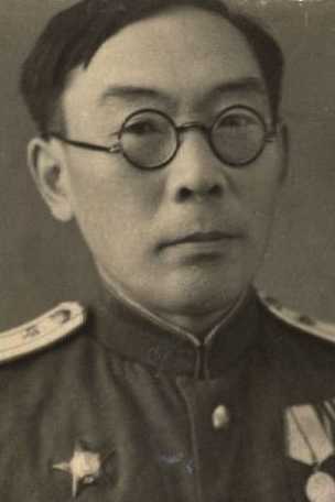 Жемчуев Петр Павлович