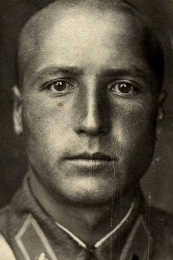 Толстопятов Михаил Васильевич