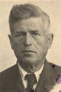 Домбак Дмитрий Емельянович