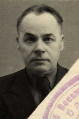 Жданов Иван Николаевич