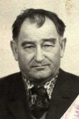 Шахов Иван Матвеевич
