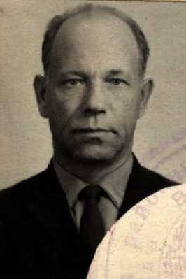 Чумаков Леонид Александрович