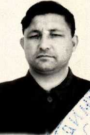 Умаров Гияз