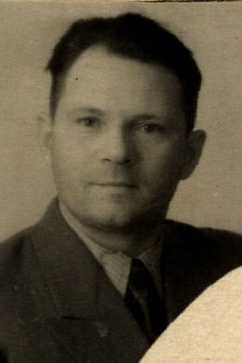 Фролов Юрий Дмитриевич