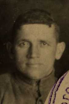 Пархоменко Артем Макарович