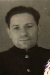 Плужник Григорий Потапович
