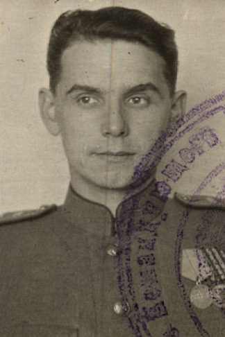 Артемов Иван Никифорович