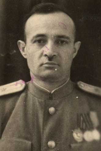 Ахмедов Давлят