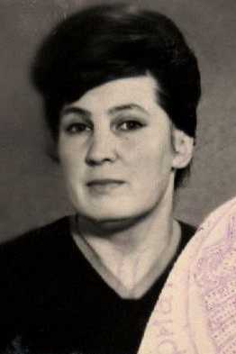 Сурмач Нина Азарьевна