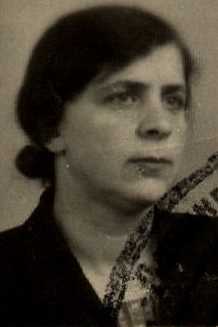 Толстова Наталия Михайловна