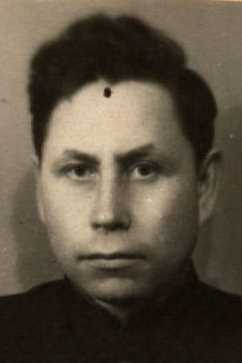 Петров Анатолий Васильевич