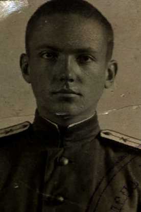 Фролов Юрий Иванович